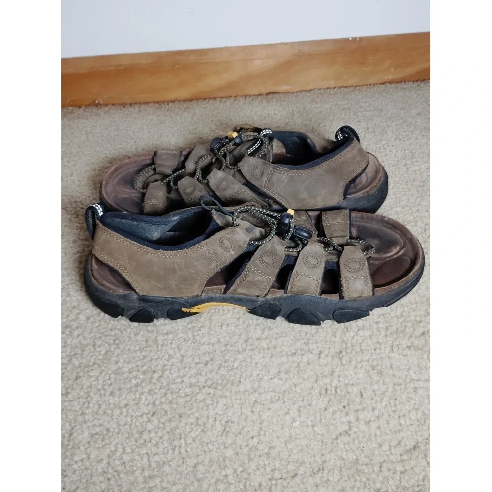 KEEN Daytona II Leather Fisherman Sandals Brown Men's 10.5 Comfort Outdoor Beach